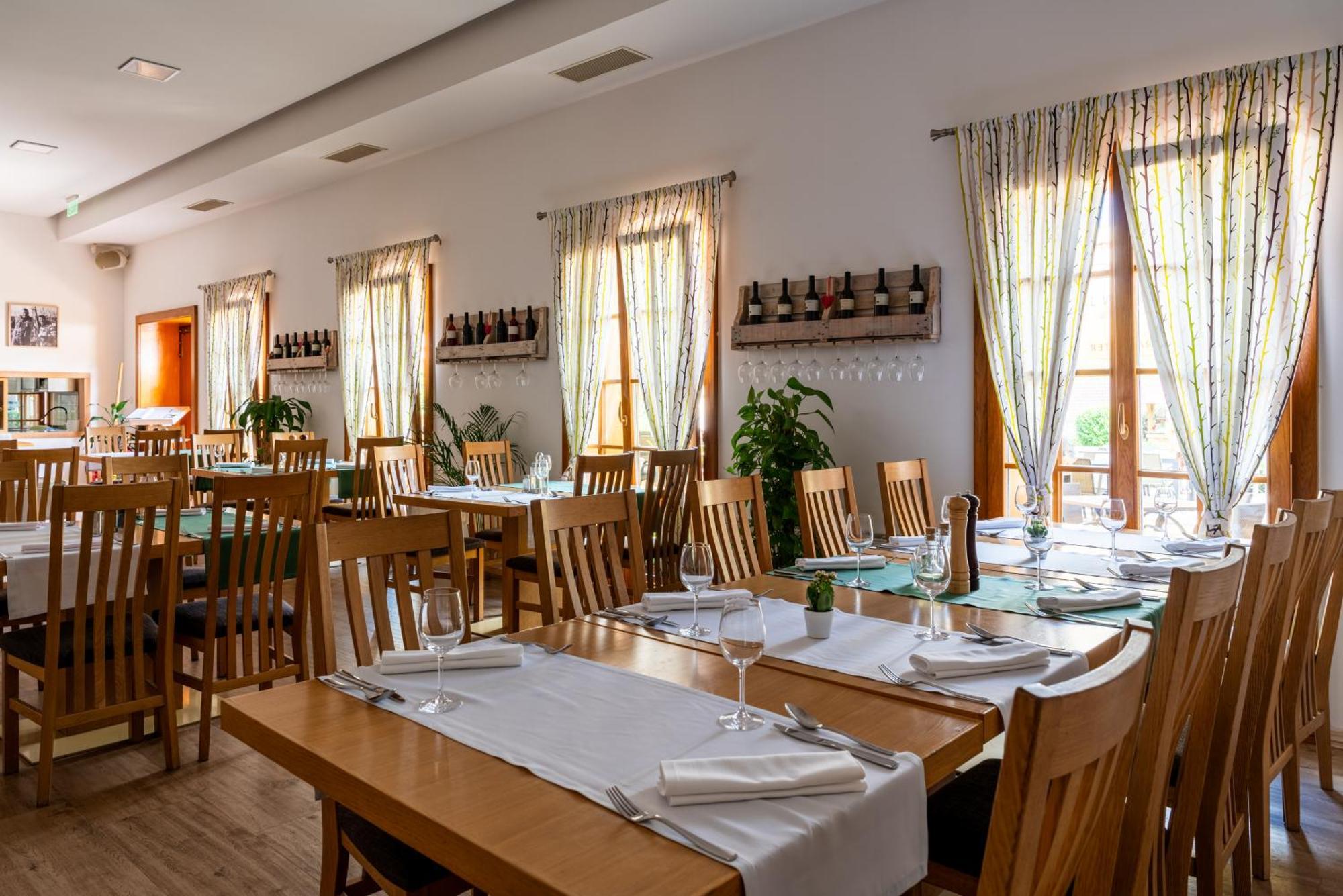 Bed&Breakfast Vinarija Coner Bjelovar Exterior photo