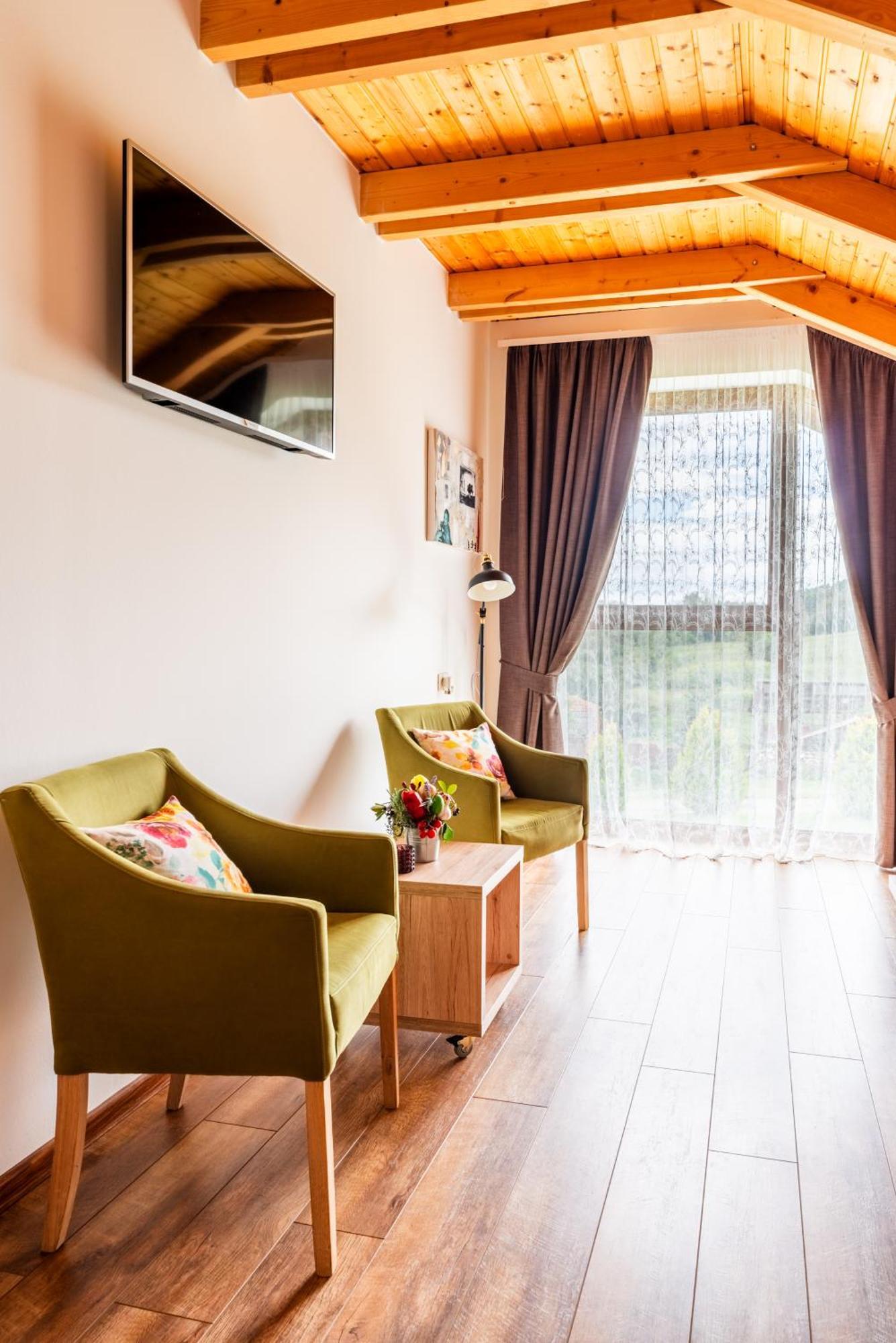 Bed&Breakfast Vinarija Coner Bjelovar Exterior photo