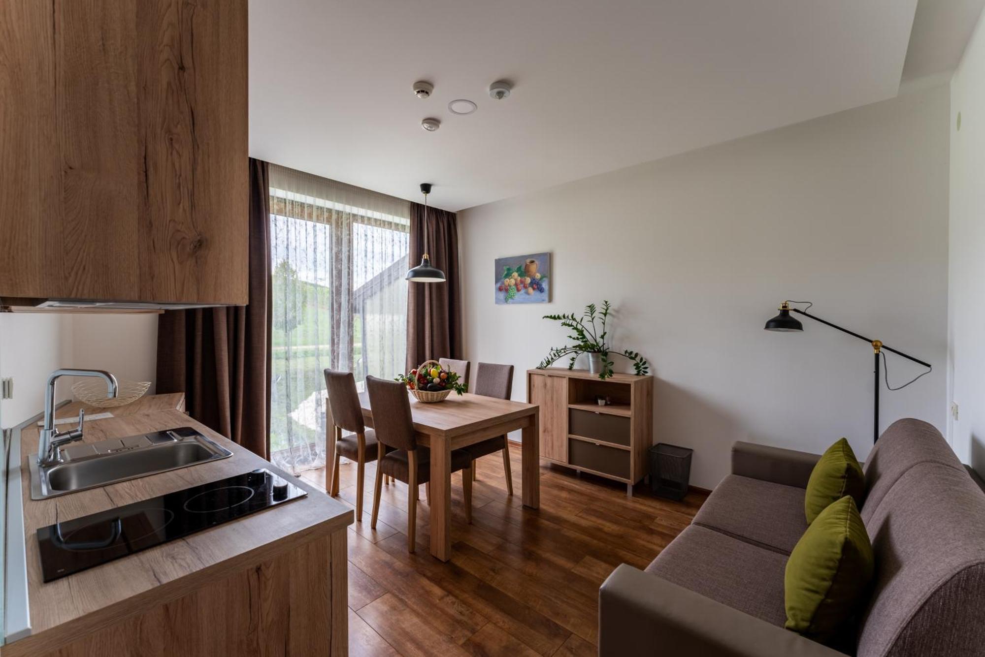 Bed&Breakfast Vinarija Coner Bjelovar Exterior photo