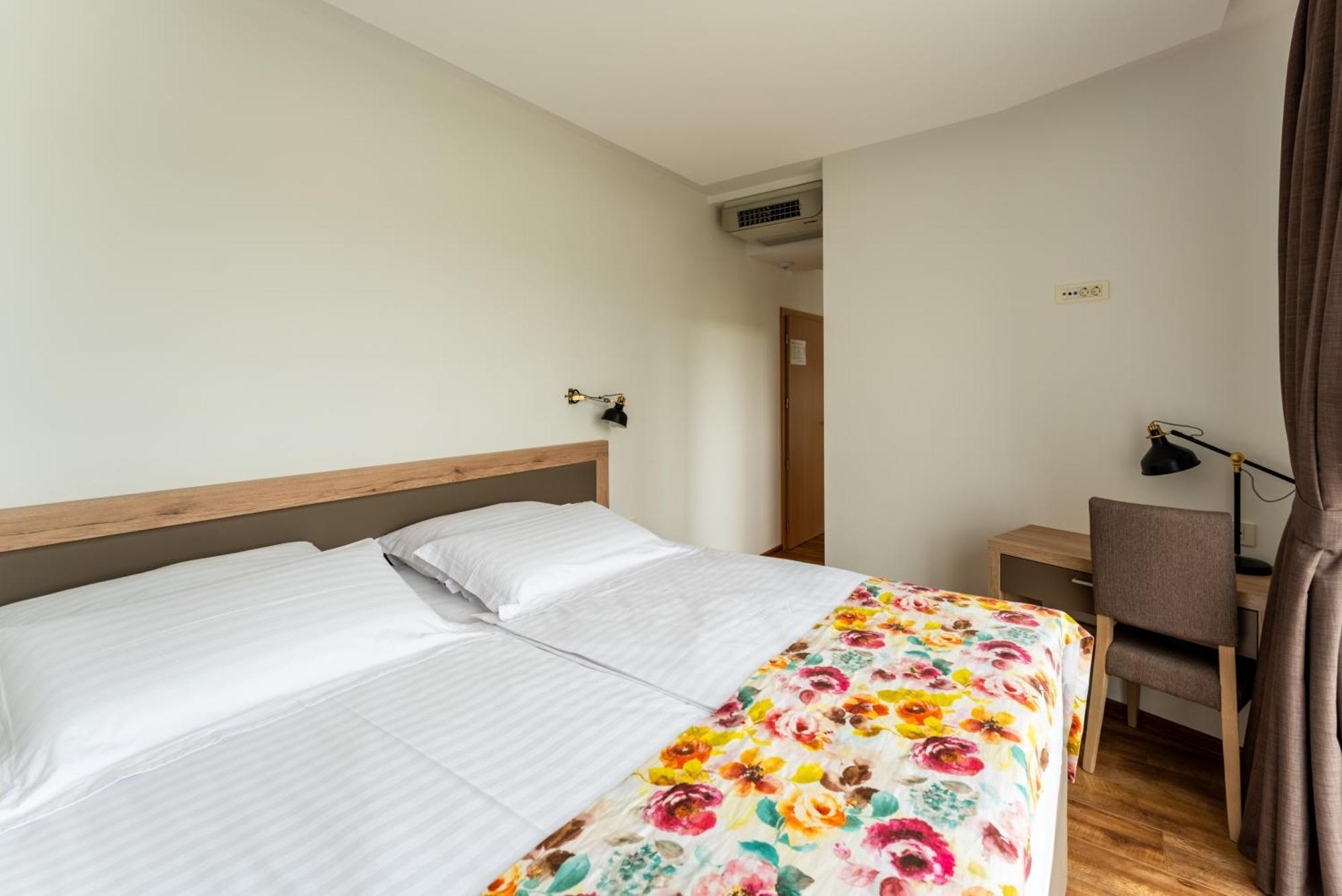 Bed&Breakfast Vinarija Coner Bjelovar Exterior photo